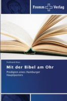 Mit der Bibel am Ohr