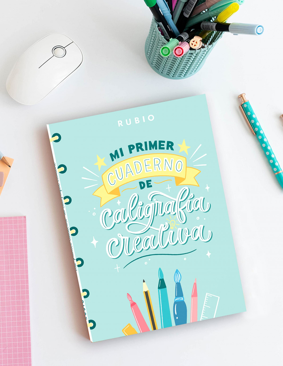 MI CUADERNO DE CALIGRAFIA CREATIVA